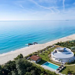 Hotel Escargot Luxury In